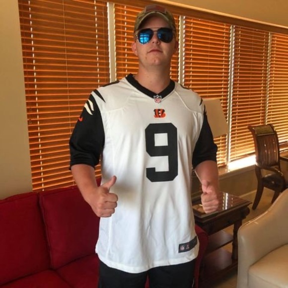 Meet your Posher, David - Picture 1 of 1